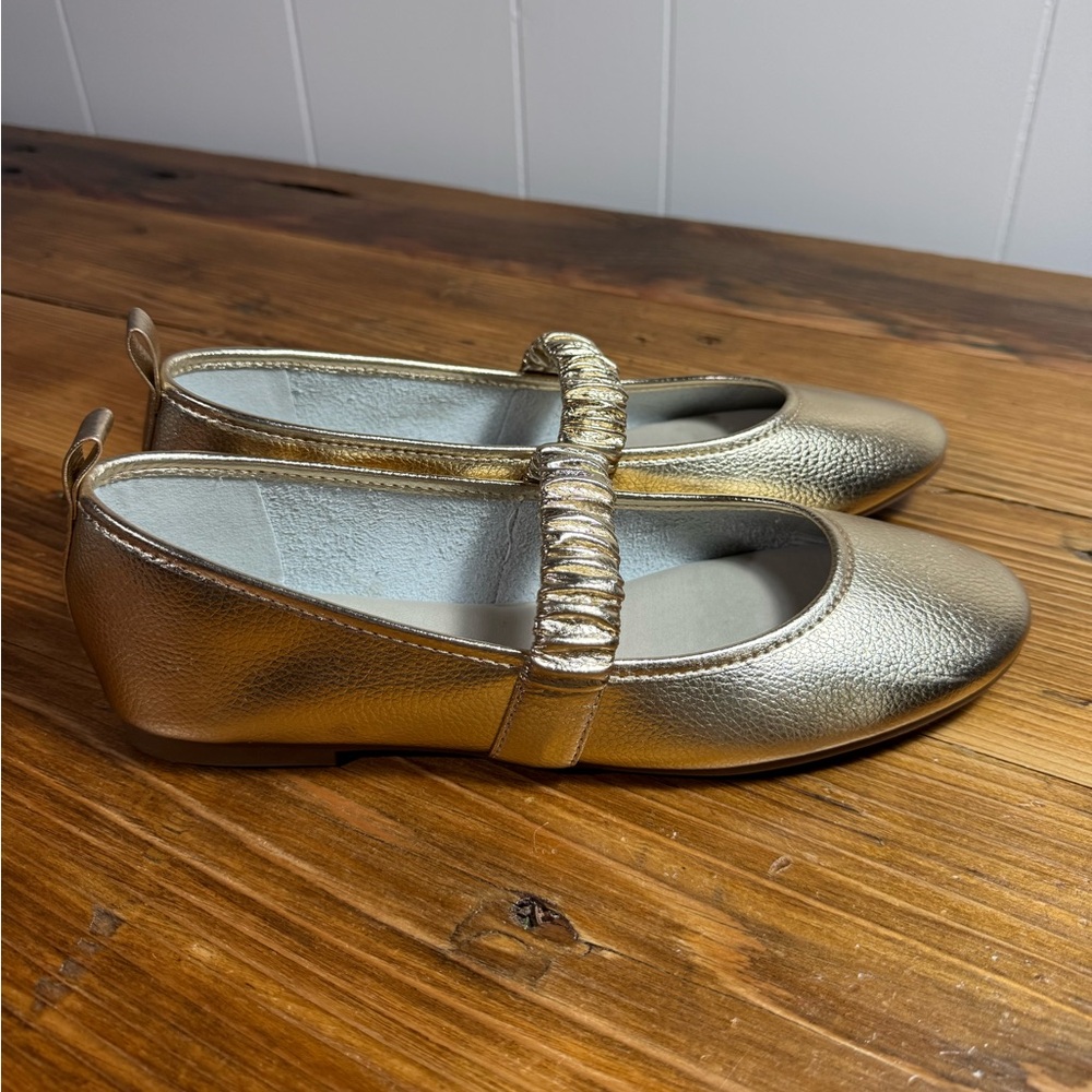 MIA Metallic Gold Ruched Strap Mary Jane Flats - Picture 2 of 12